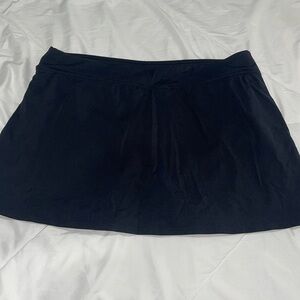 Lands End bathing suit skirt